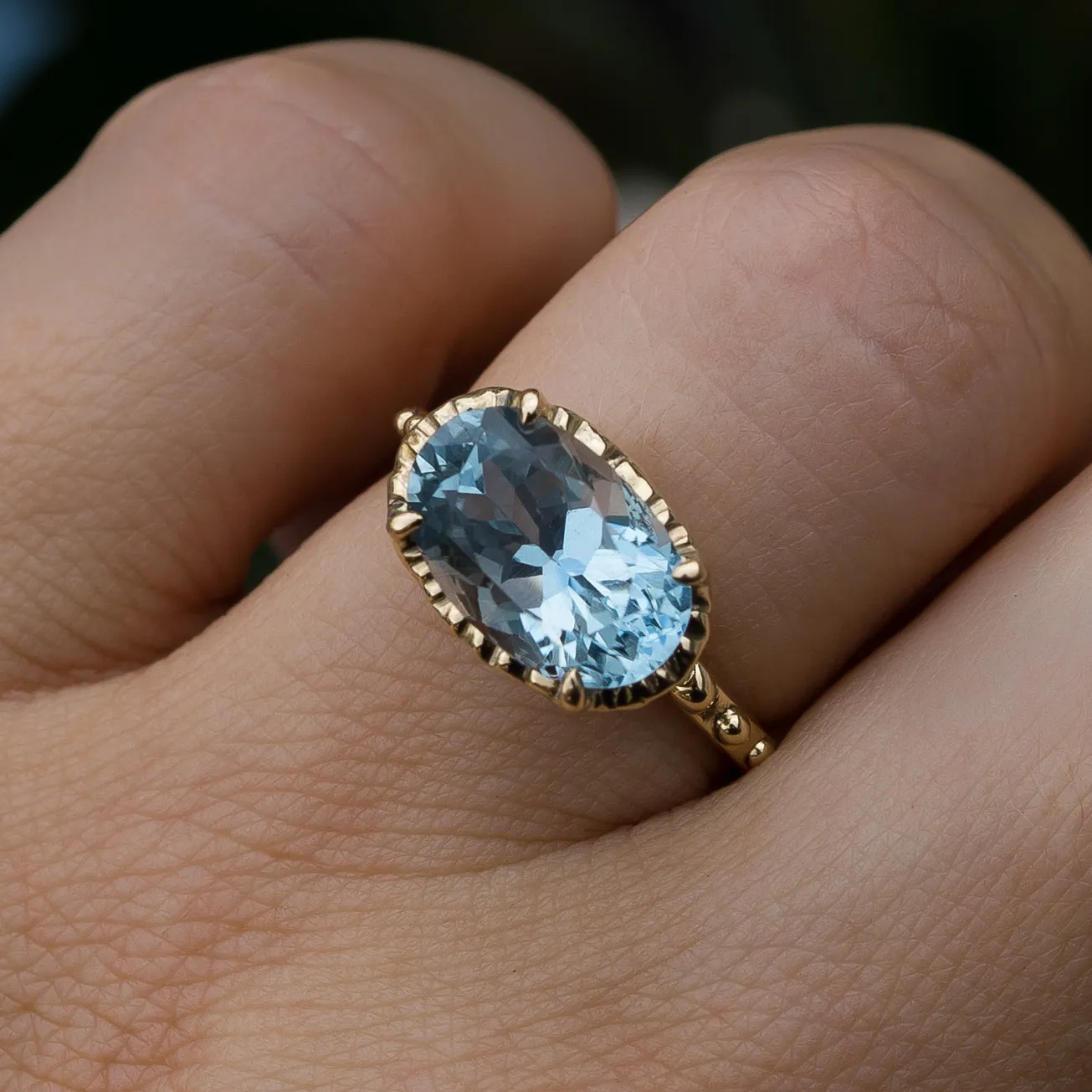 14k Gold Aquamarine Oval Ring