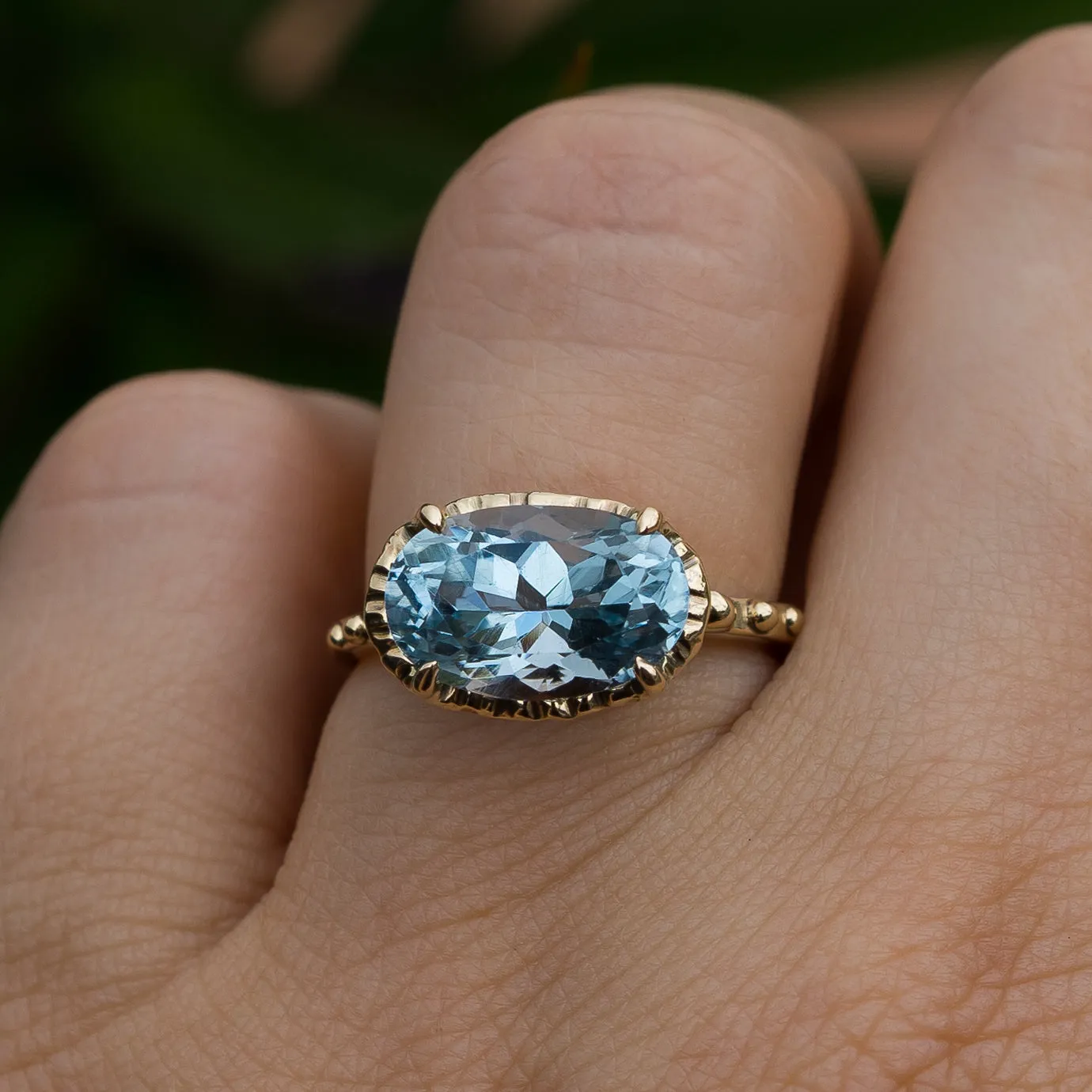 14k Gold Aquamarine Oval Ring