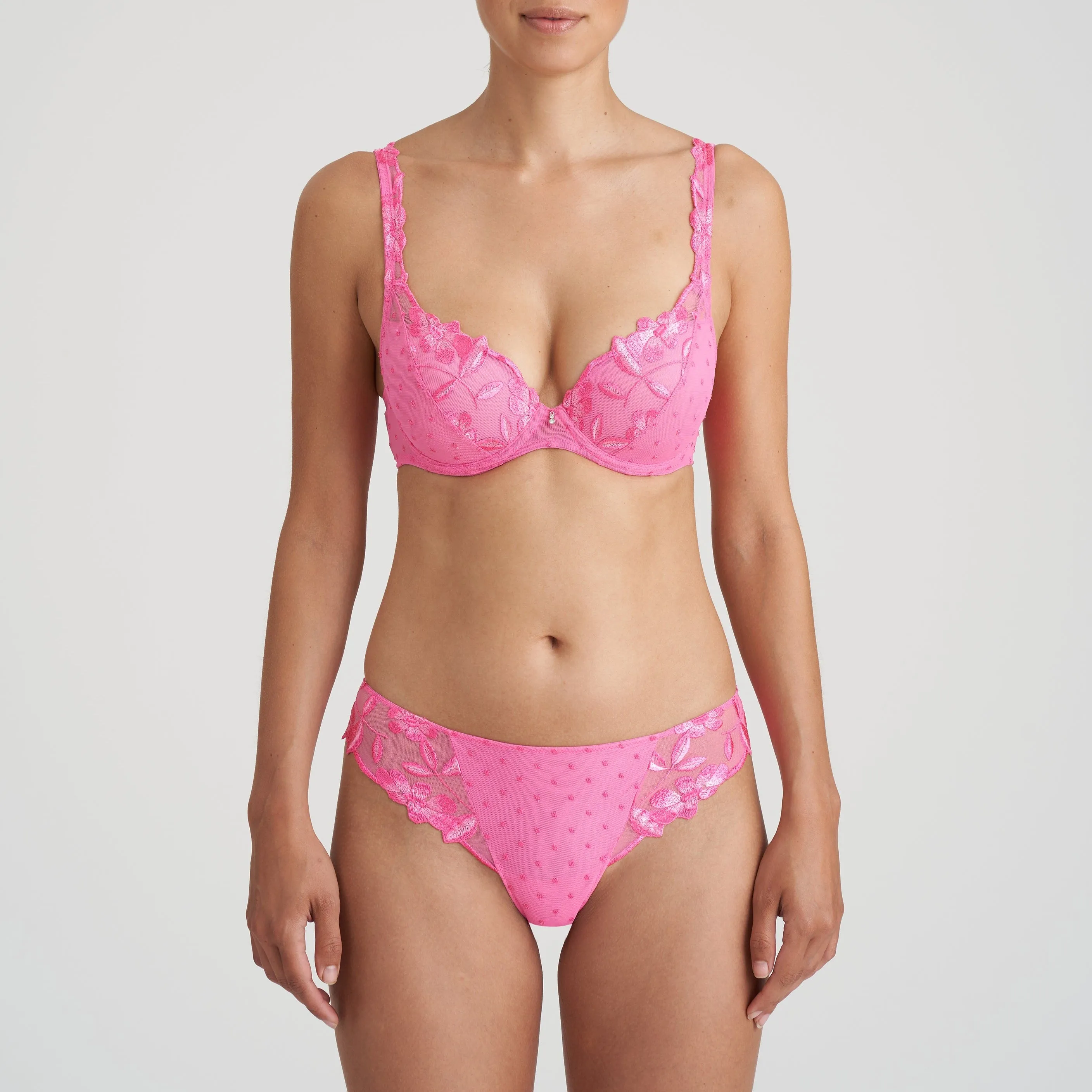 Agnes Padded Plunge Bra In Paradise Pink - Marie Jo