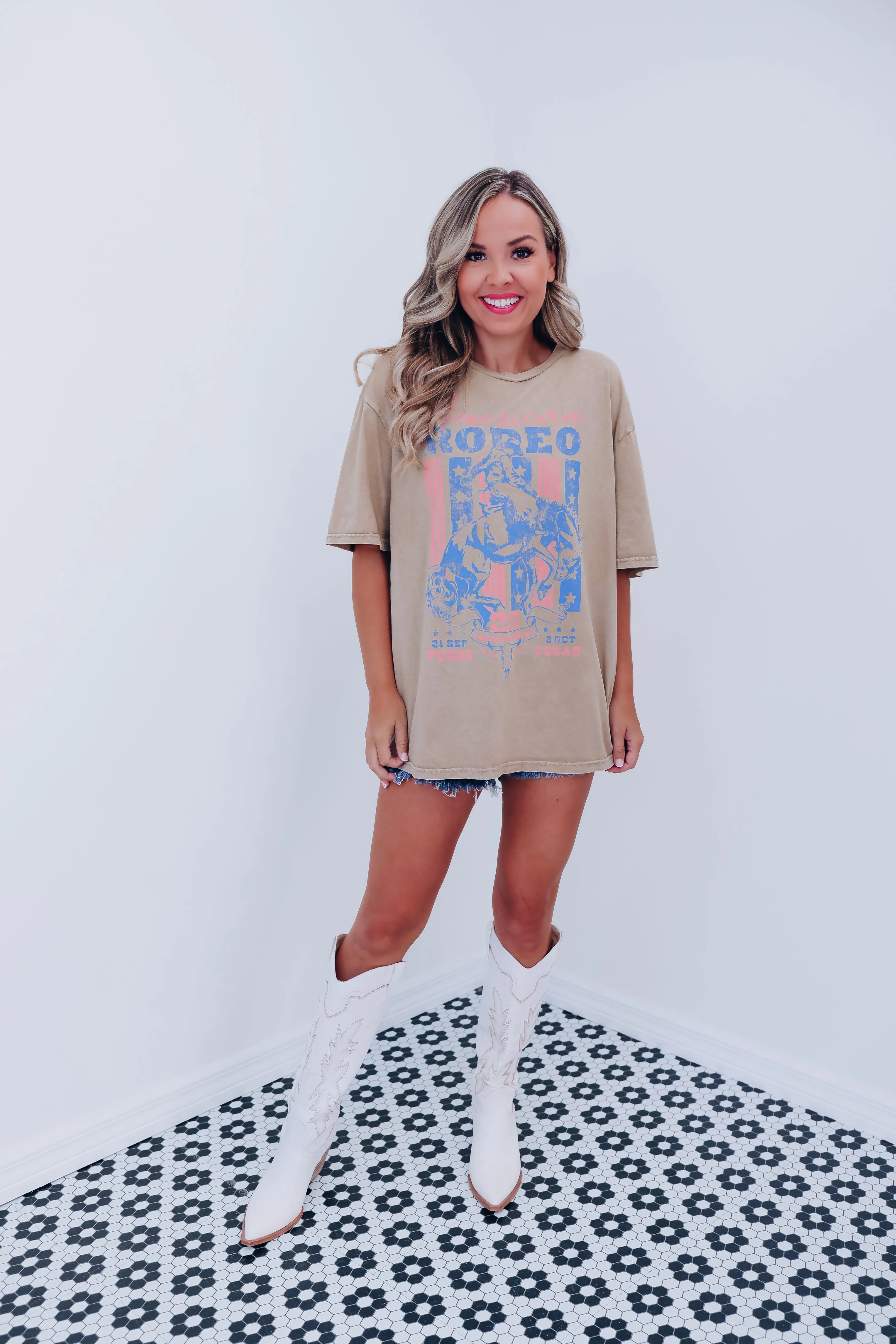 American Rodeo Graphic Tee - Taupe