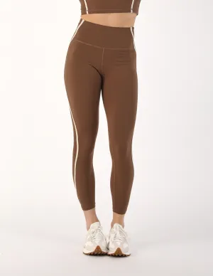 Apex 7/8 Legging: Chocolate/Oatmilk