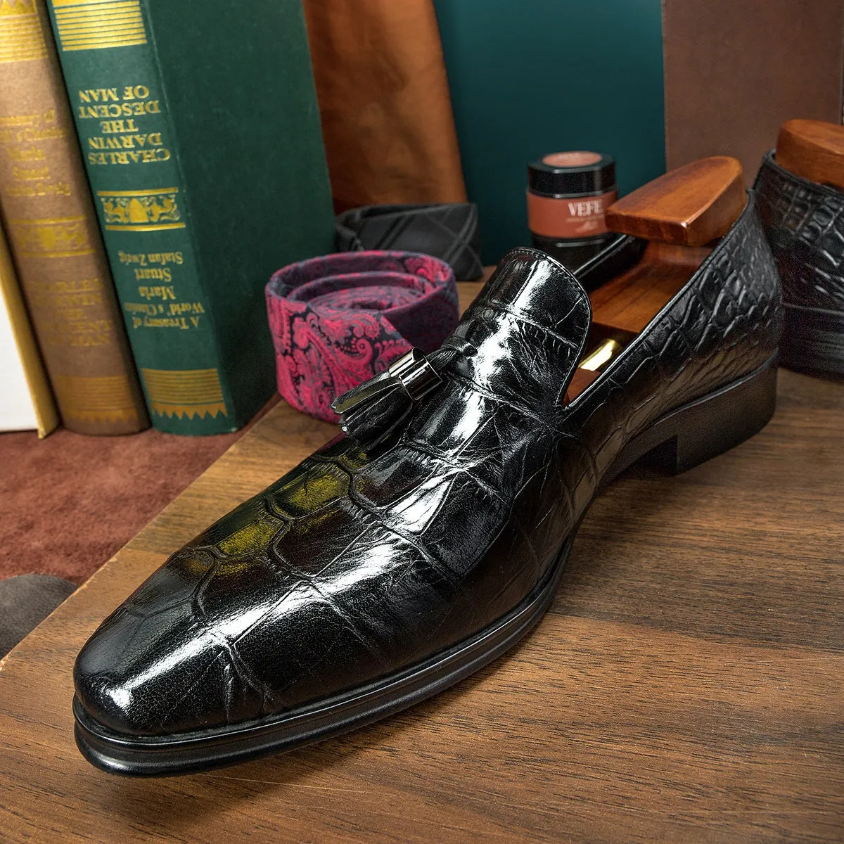 Black Slip-on luxury men's loafer