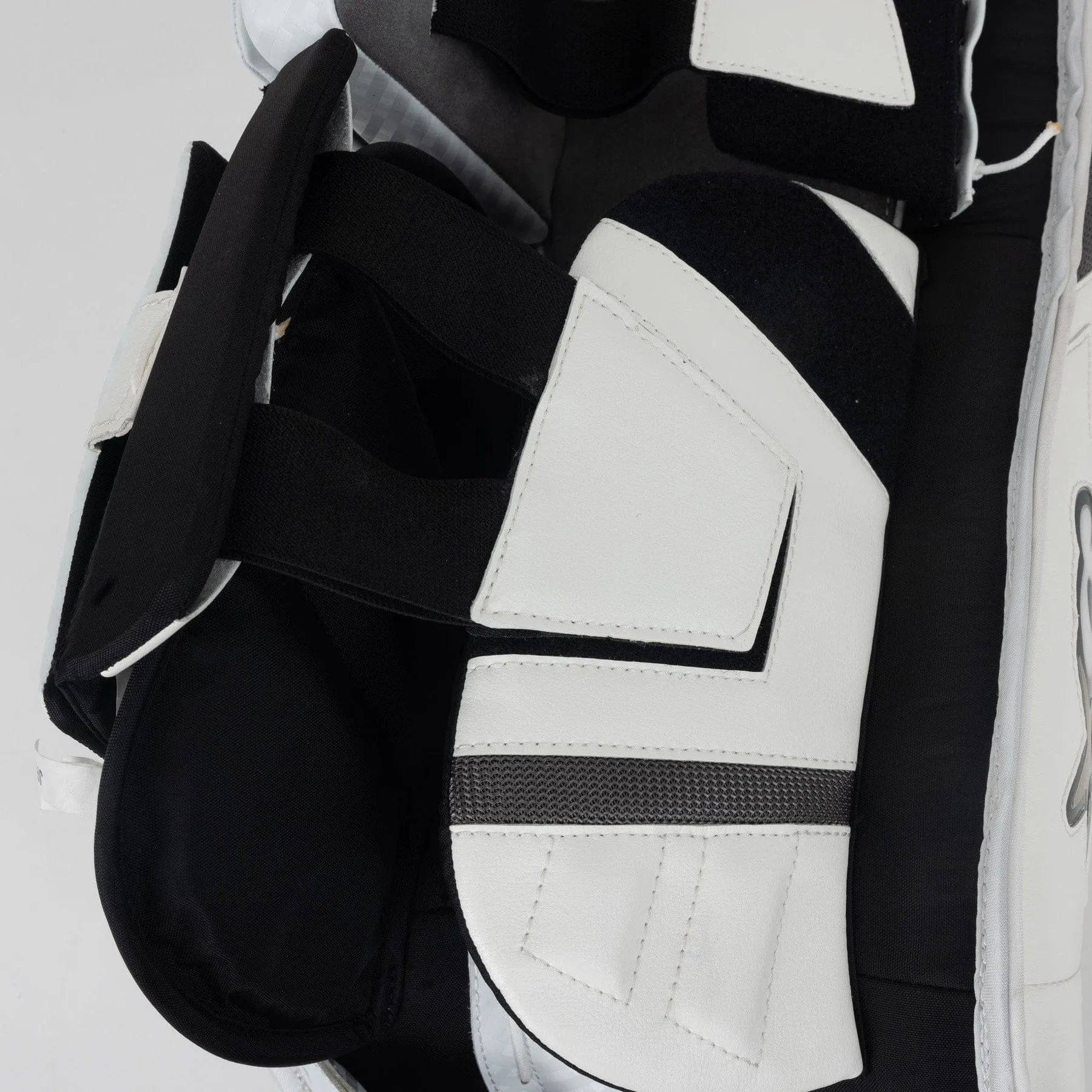 Brian's ICONIK X Senior Goalie Leg Pads