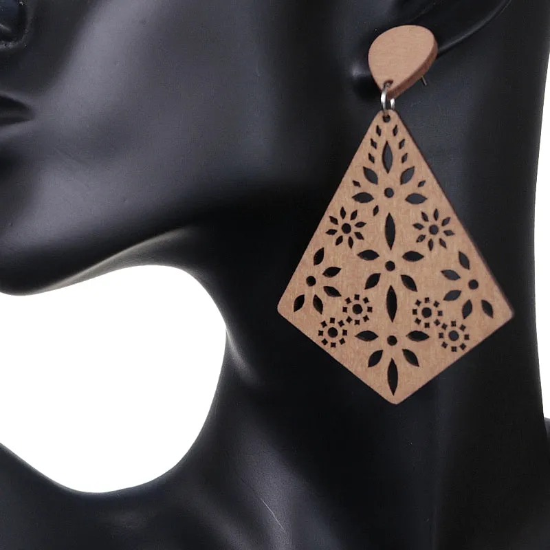 Brown Sunbrust Pattern Inverted Rhombus Earrings