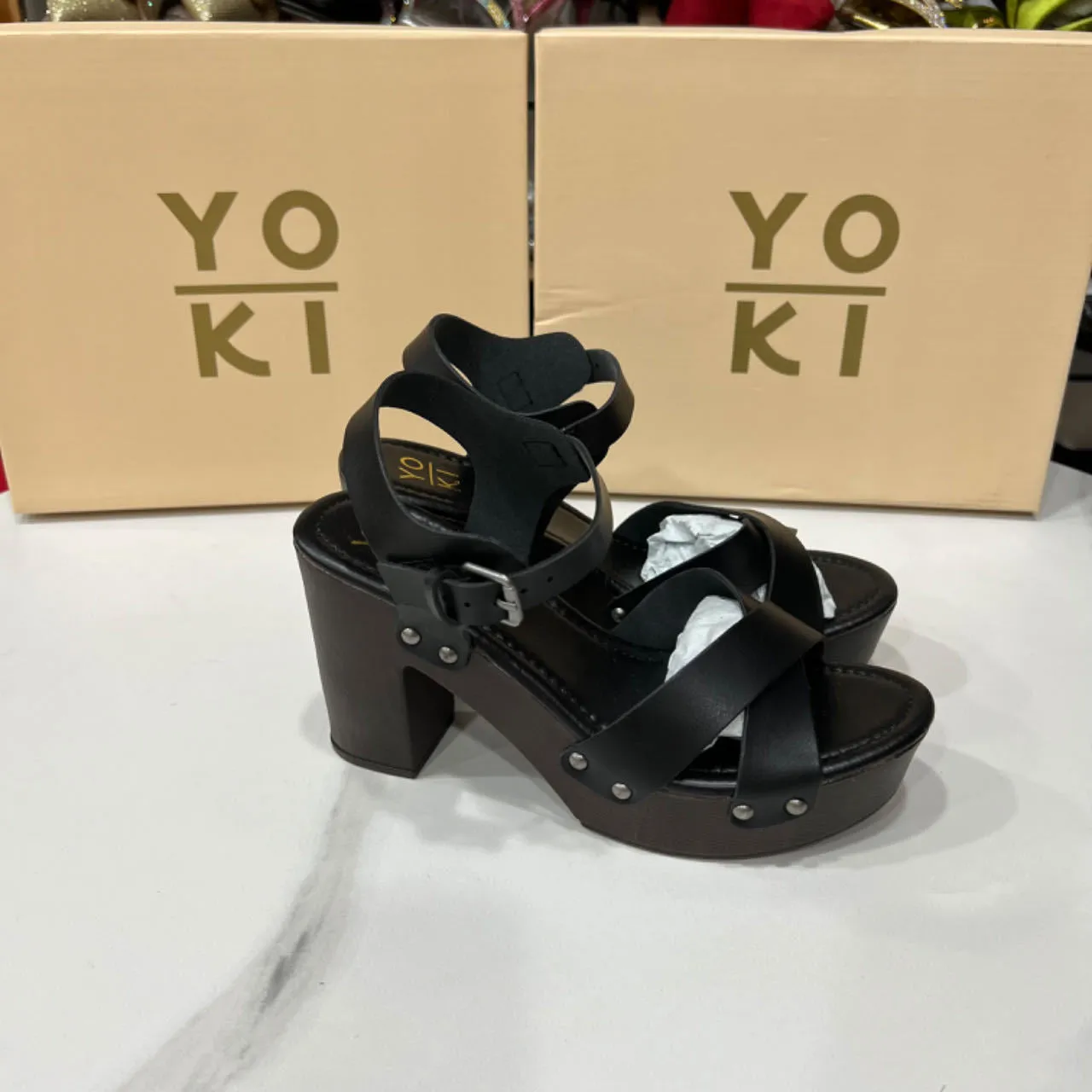 Buckle Chunky Heel Open Toe Sandals