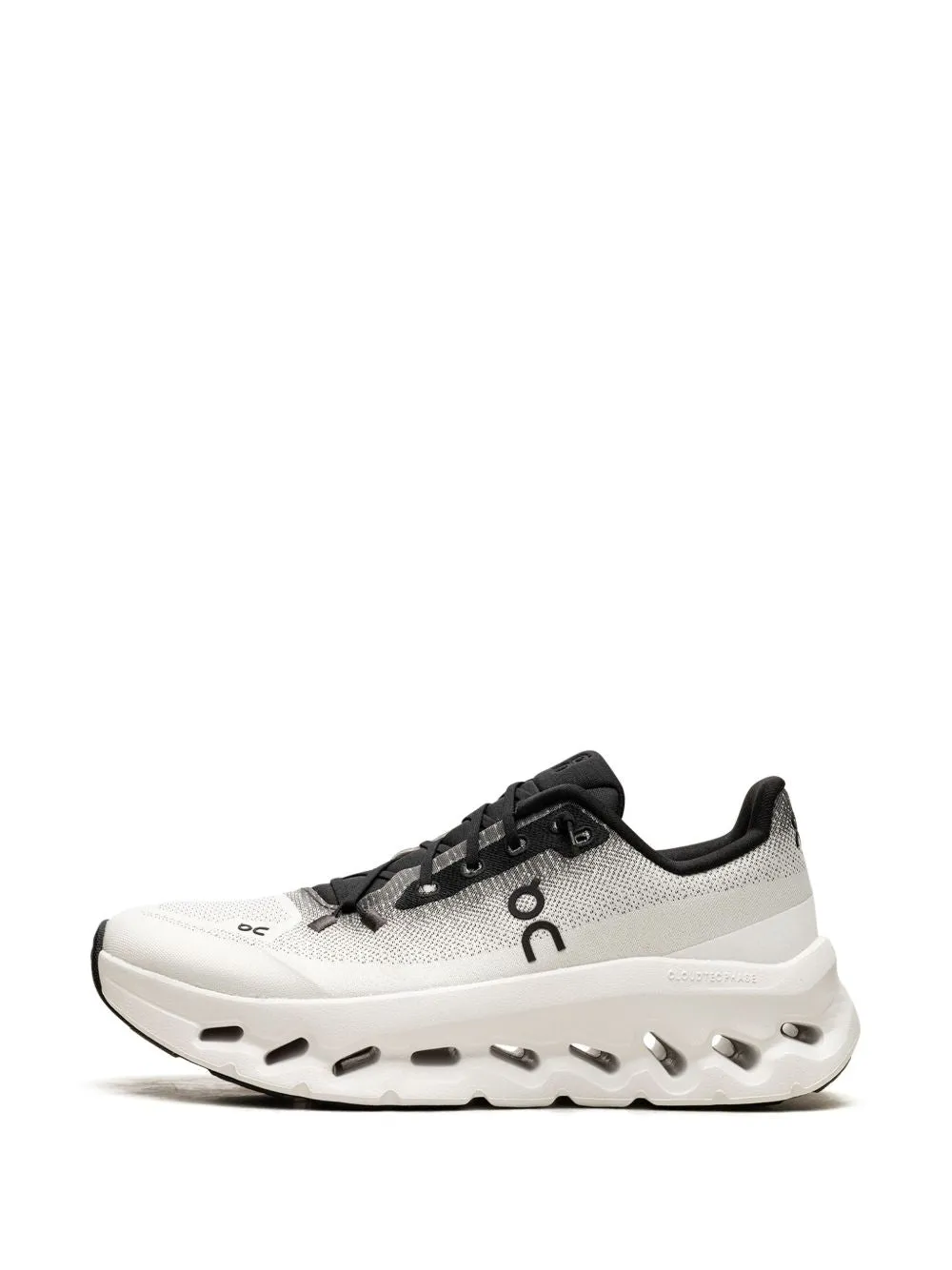 Cloudtilt sneakers