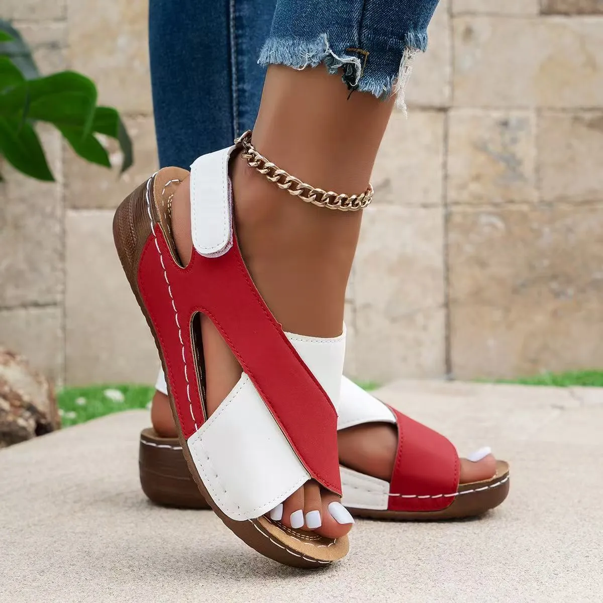 Crisscross Contrast Open Toe Wedge Sandals