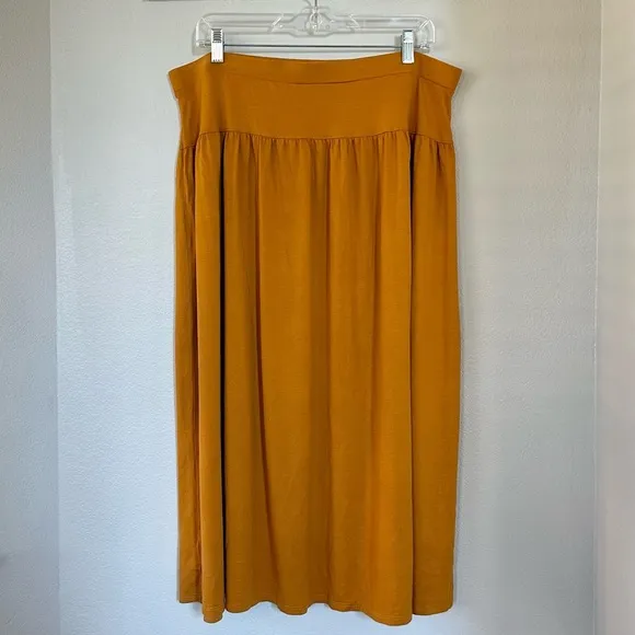 EILEEN FISHER L Fine Jersey Flare Skirt in Goldenrod • Yellow Gold Midi Length