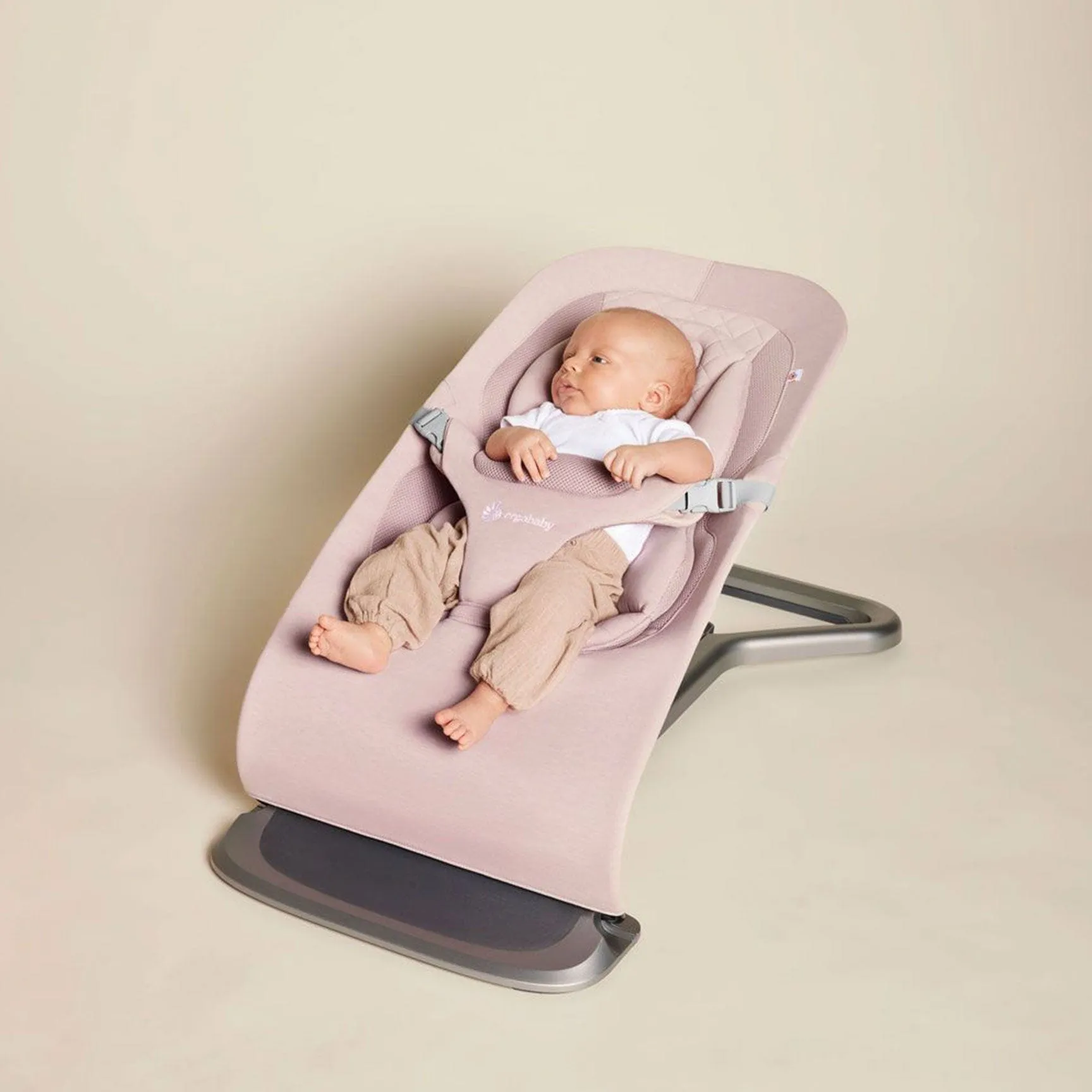 ErgoBaby Evolve Bouncer in Blush Pink