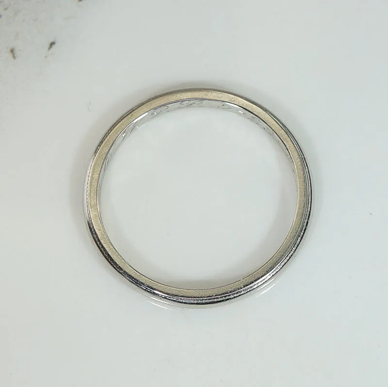 Glossy Half-Round Size 6.5 Platinum Band