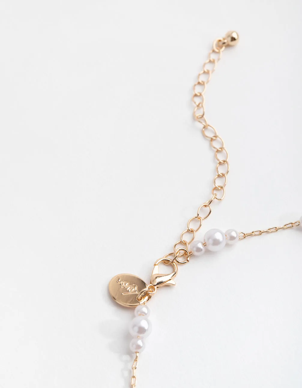 Gold Tripple Pearl Station Choker