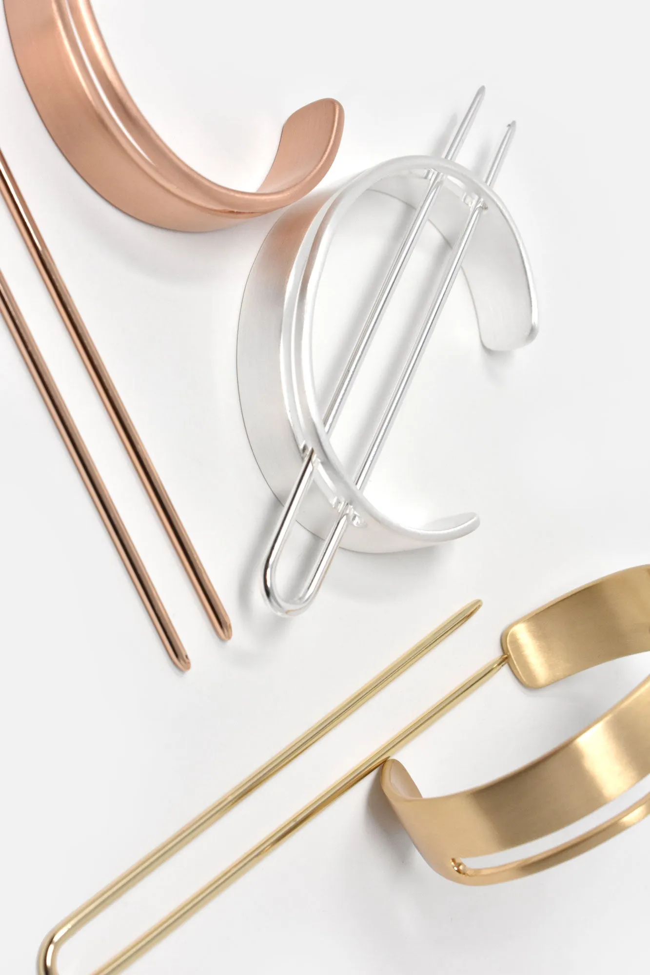 Le Luxe Hair Brass Cuff & Pin