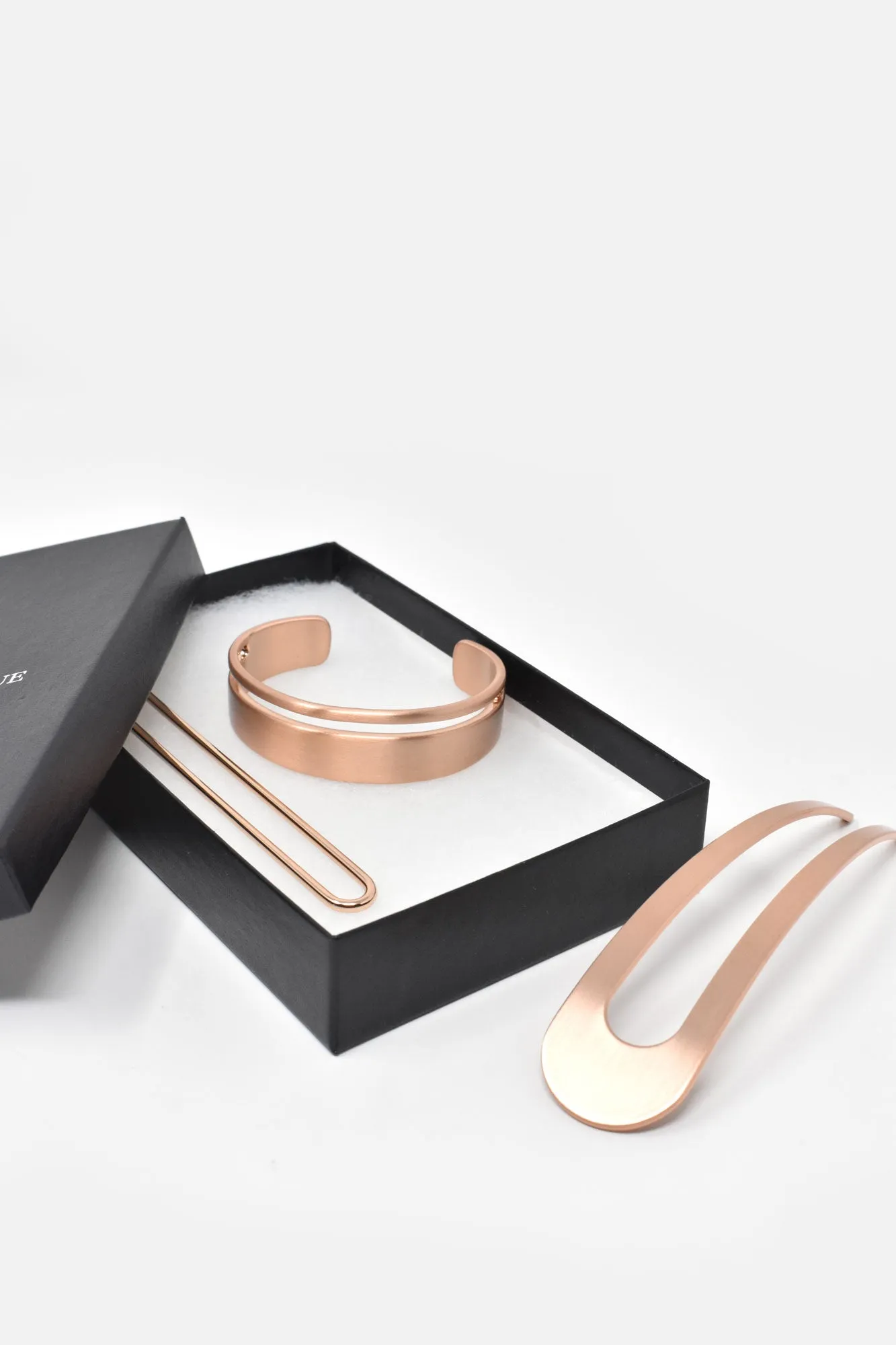 Le Luxe Hair Brass French Pin