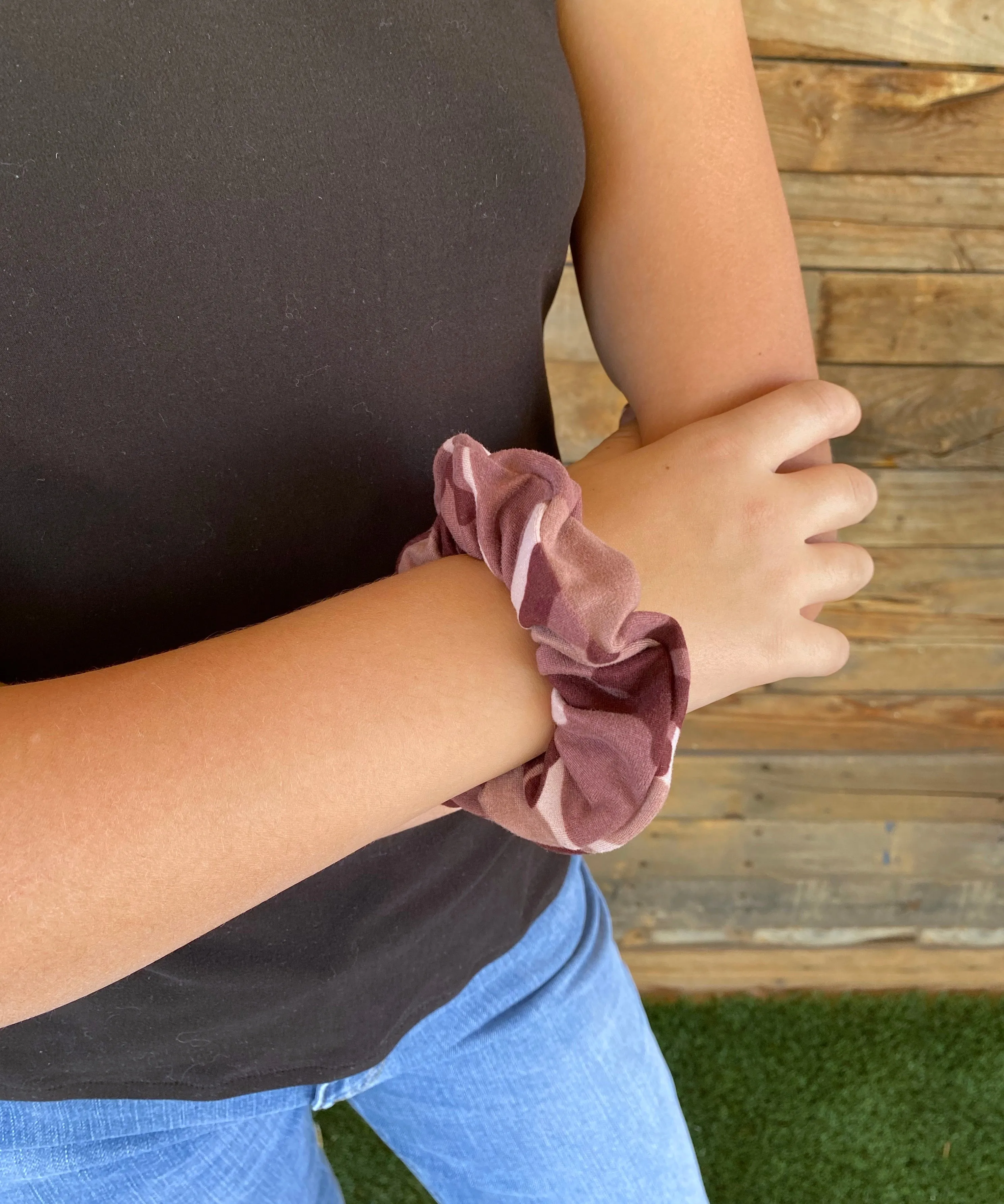 Mauve Camouflage Matte Scrunchie
