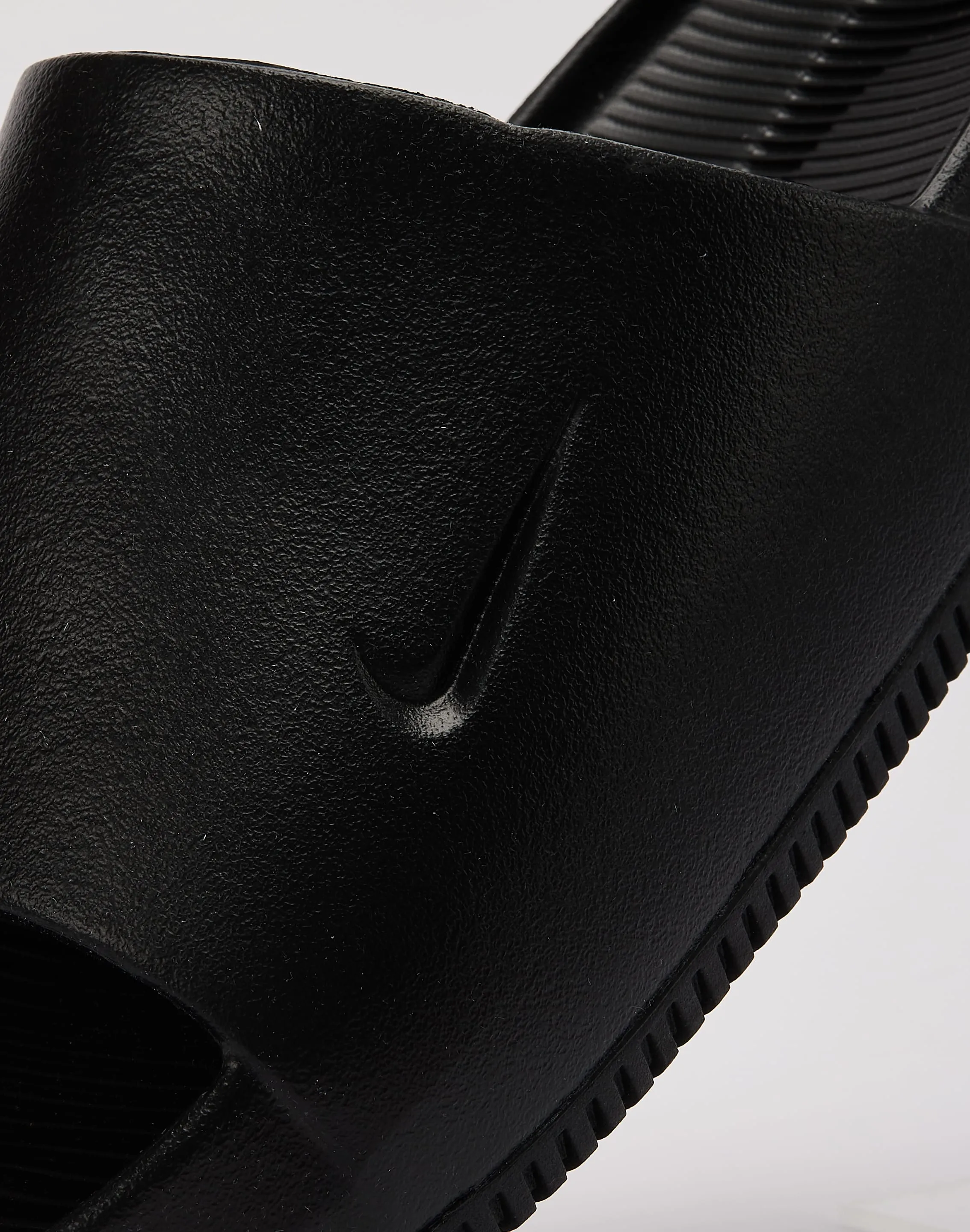 Nike Calm Slides