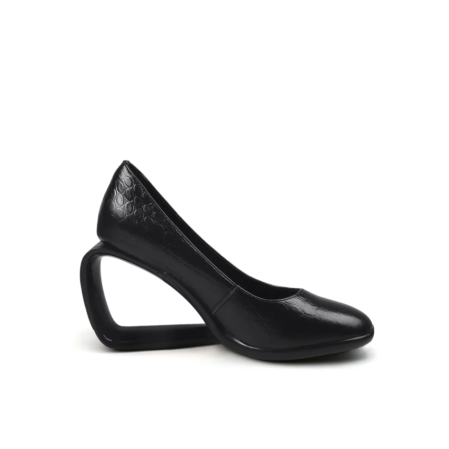 Open Triangle-Heel Leather Pump - Black