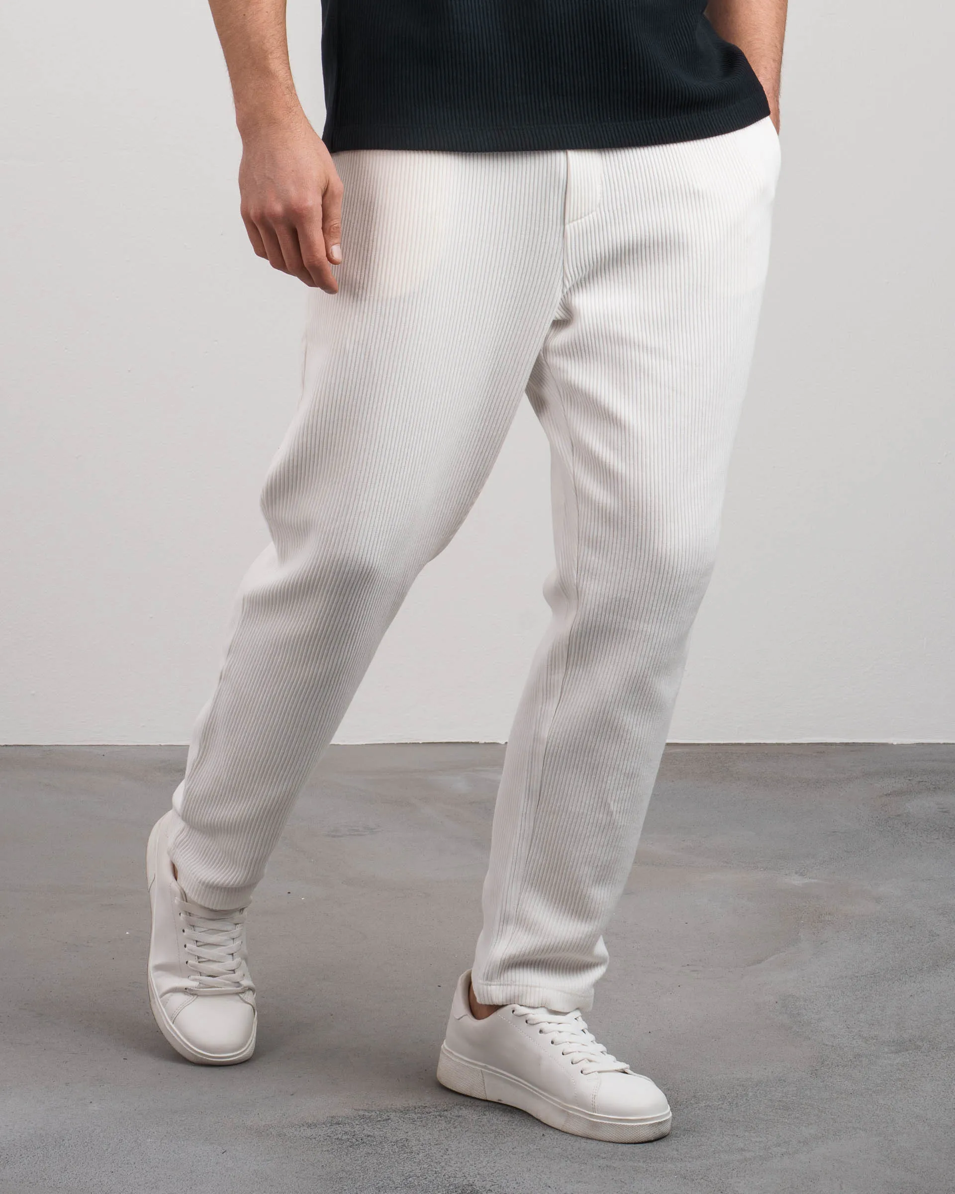 Plissee Pants (White)