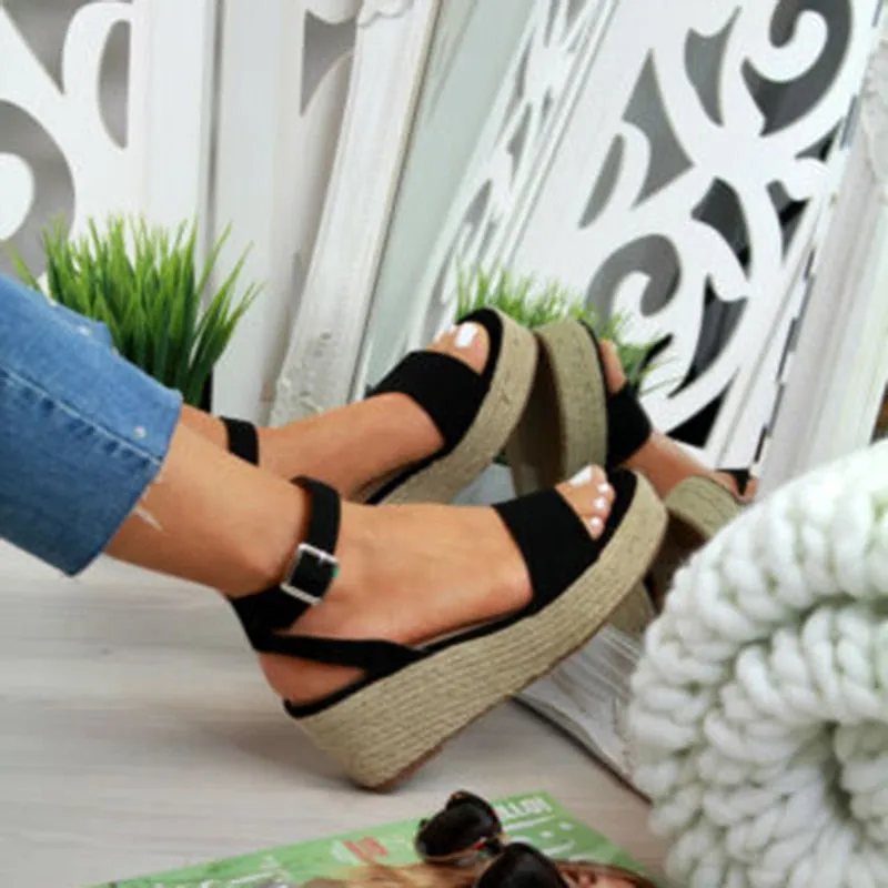 "Remoli" Sandals