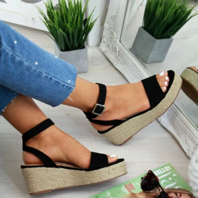 "Remoli" Sandals