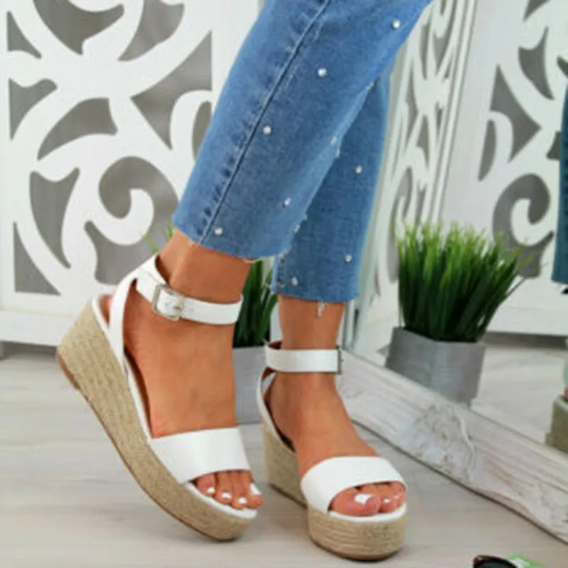 "Remoli" Sandals