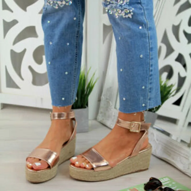 "Remoli" Sandals