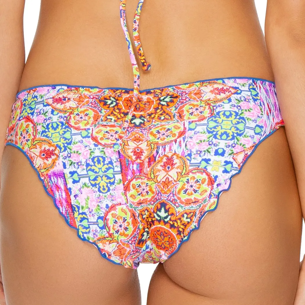 RAYANDO EL SOL - Seamless Full Ruched Back Bottom