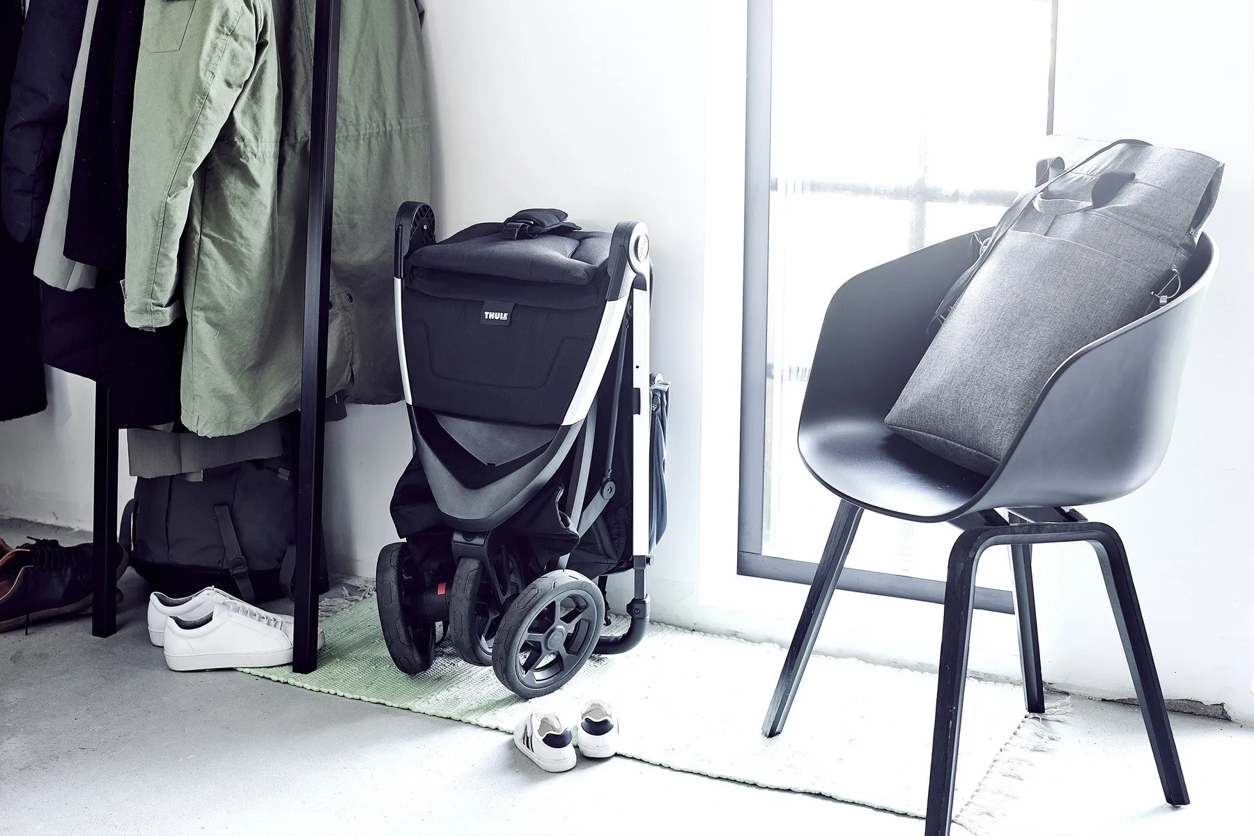 Thule Spring Aluminium/Majolica Blue