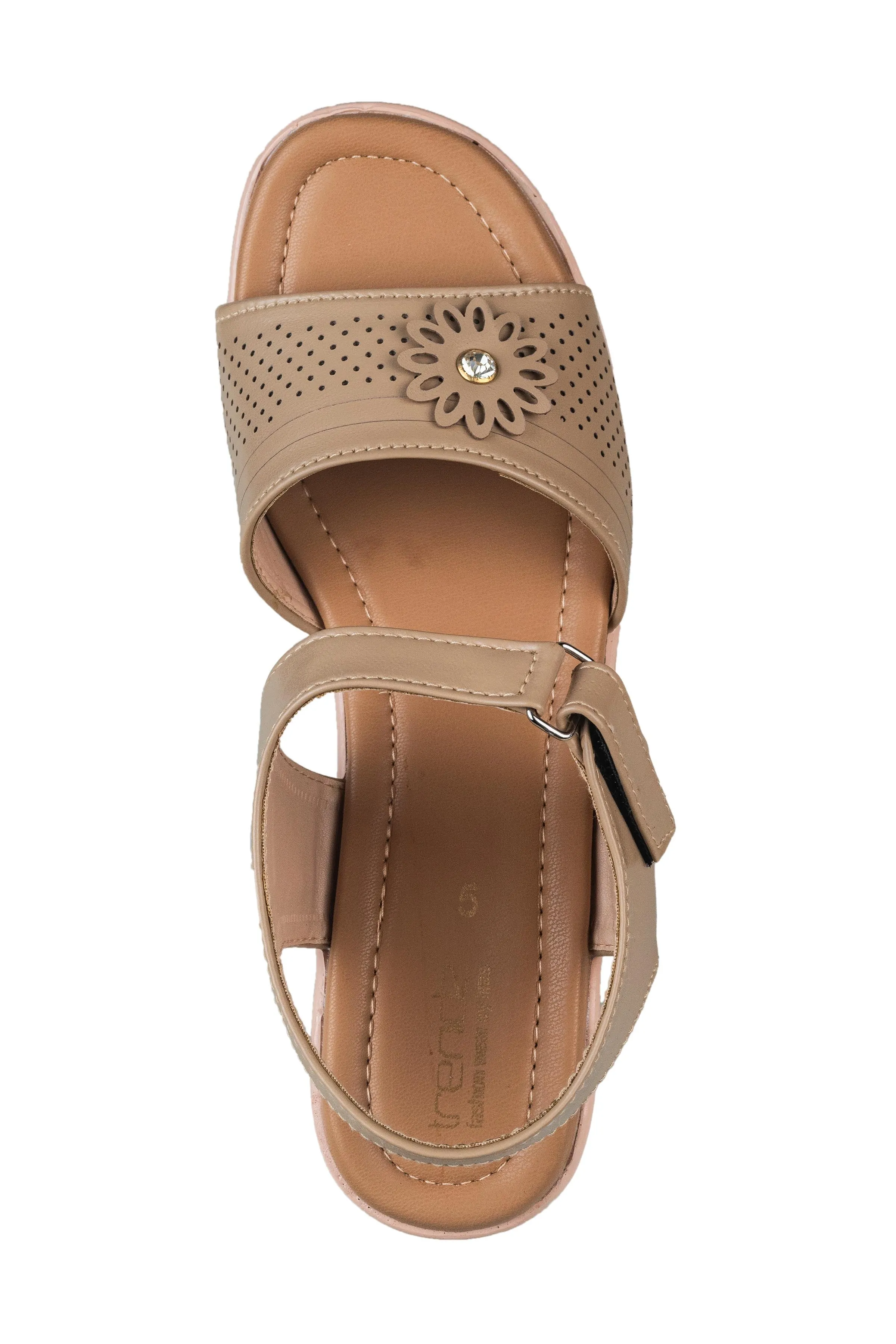Trendz Ladies Cream Sandal