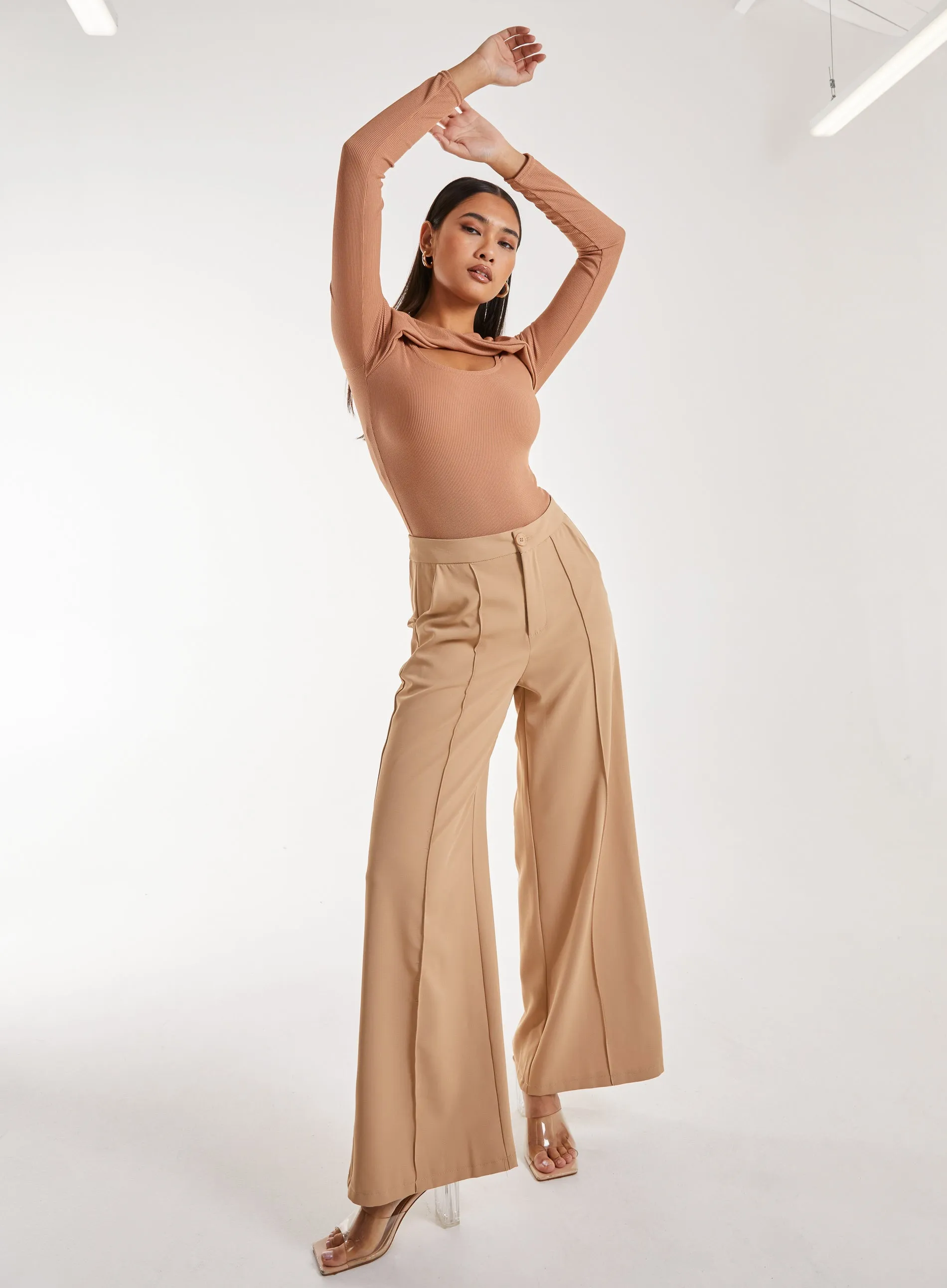 Twist Letterbox Long Sleeve Body