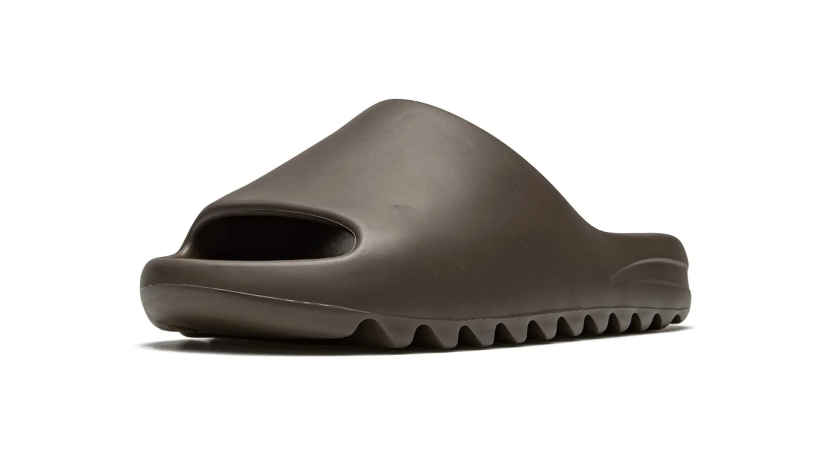 Yeezy Slides "Soot 2021"